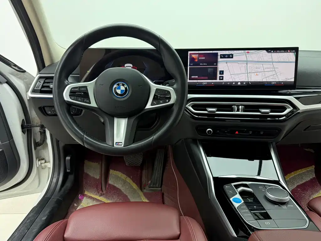 BMW i3 — миниатюра 12