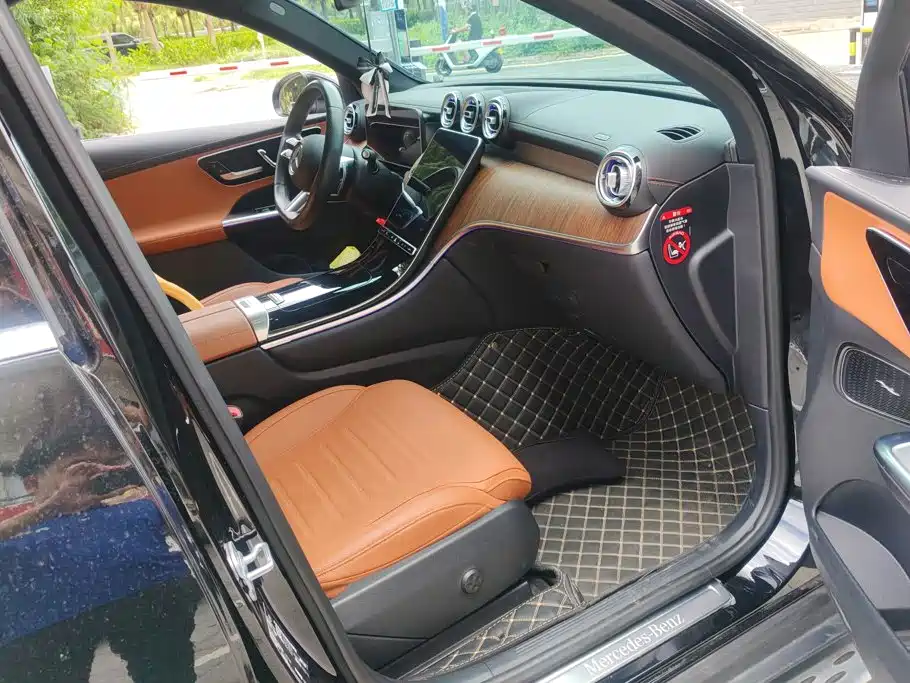 Mercedes-Benz GLC — миниатюра 8