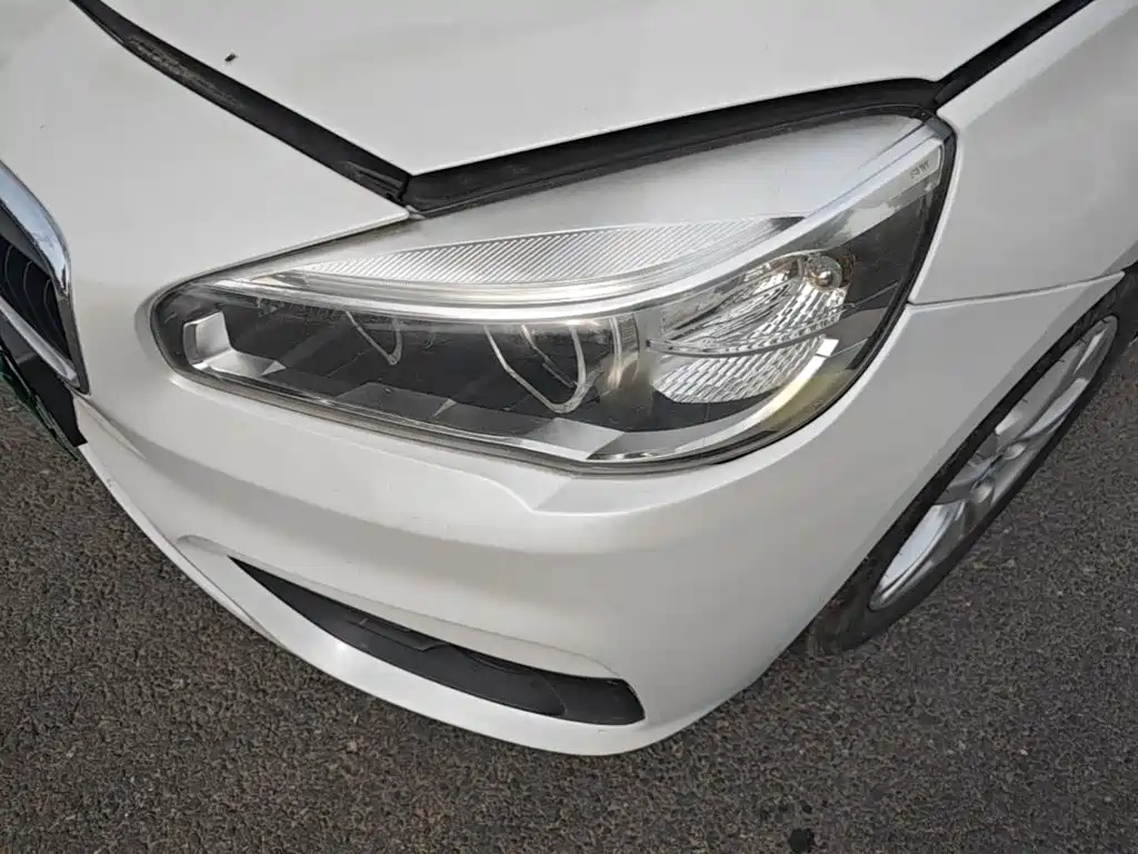 BMW 2 Series Active Tourer — миниатюра 24