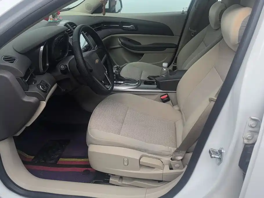 Chevrolet Malibu — миниатюра 9