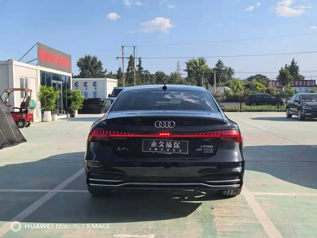 Audi A7L — миниатюра 8