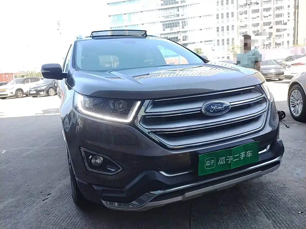 Ford Edge — миниатюра 4