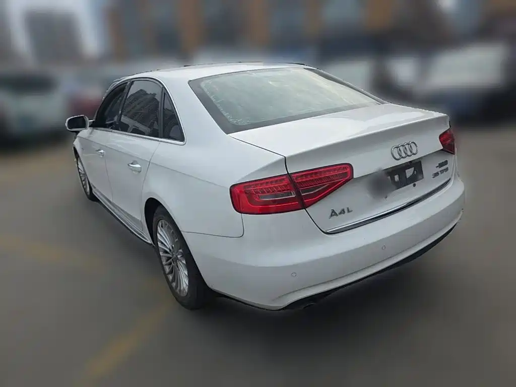 Audi A4L — миниатюра 7