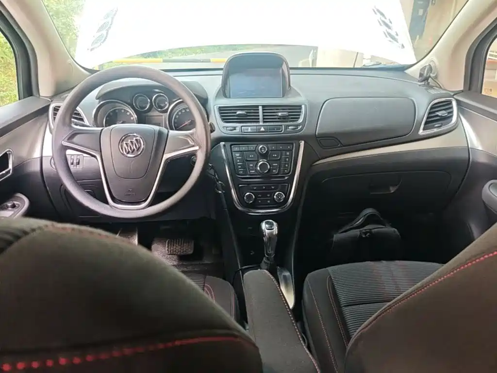 Buick Encore — миниатюра 10