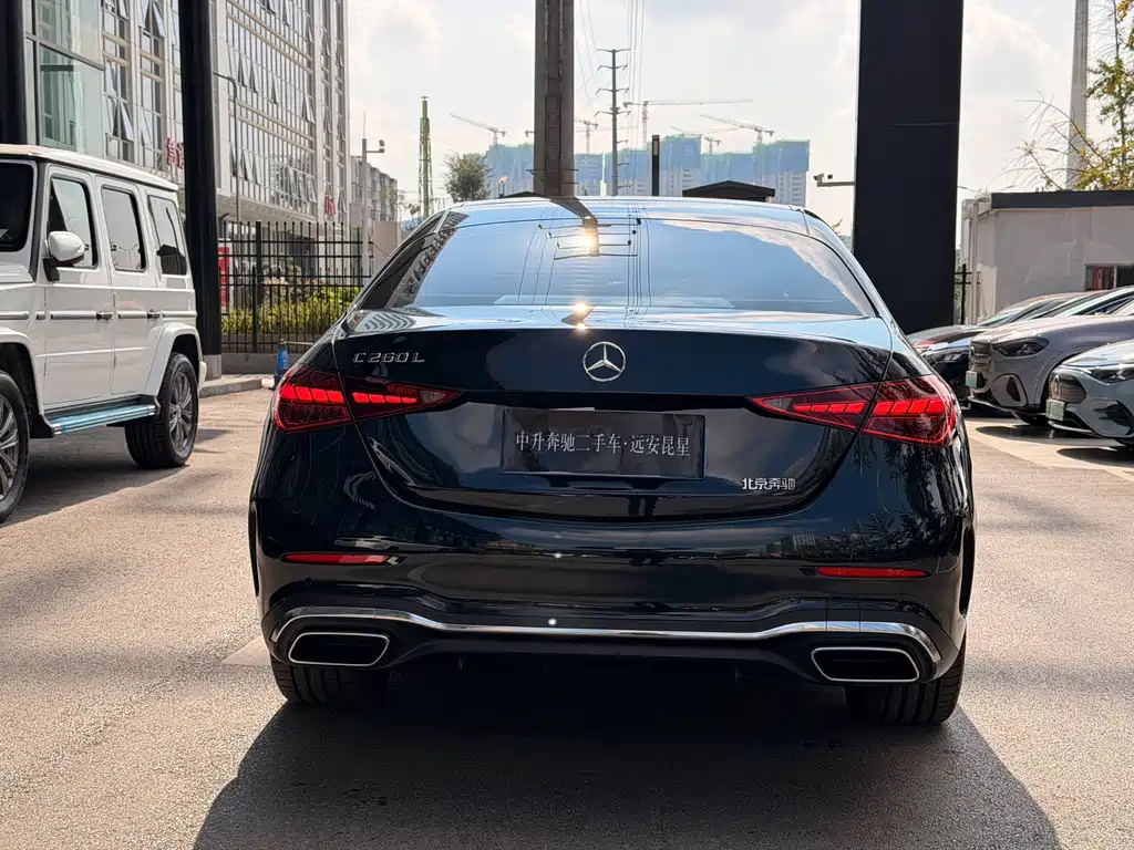Mercedes-Benz C-Class — миниатюра 9