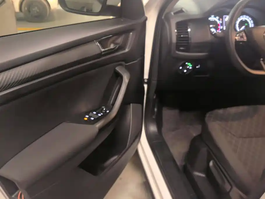 Skoda Kodiaq — миниатюра 7