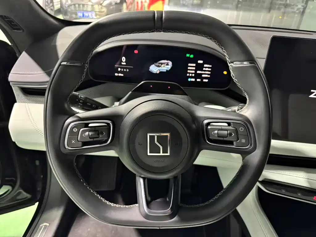 ZEEKR EXTREME KRYPTON 001