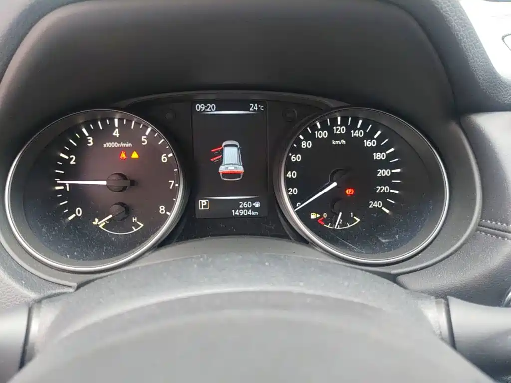 Nissan X-Trail — миниатюра 12