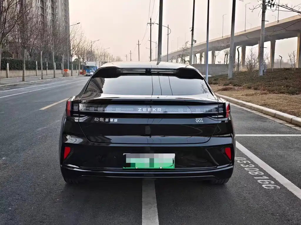 ZEEKR EXTREME KRYPTON 001