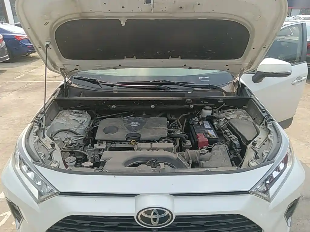 Toyota RAV4 — миниатюра 20