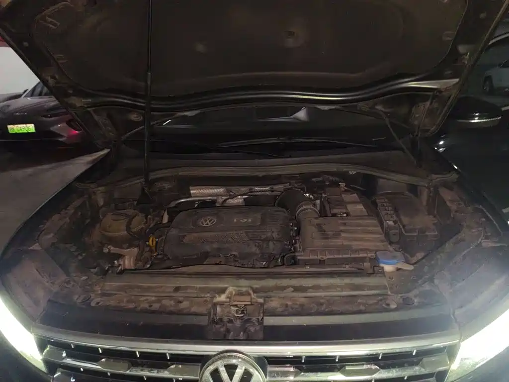 Volkswagen Tiguan L — миниатюра 11