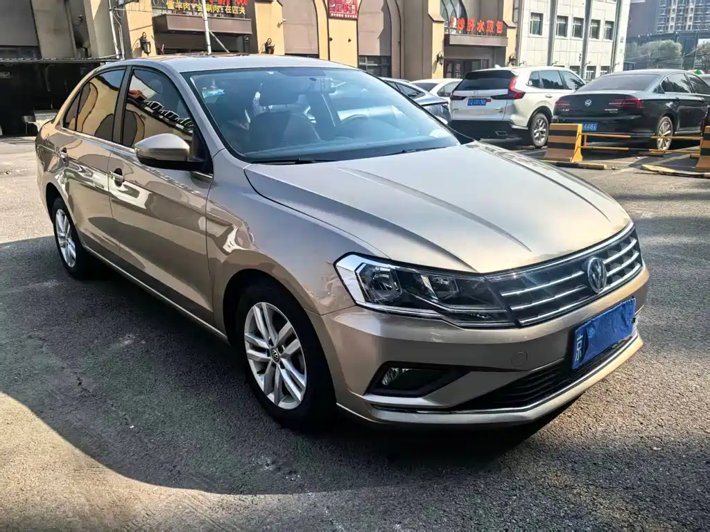 Volkswagen Jetta — миниатюра 2