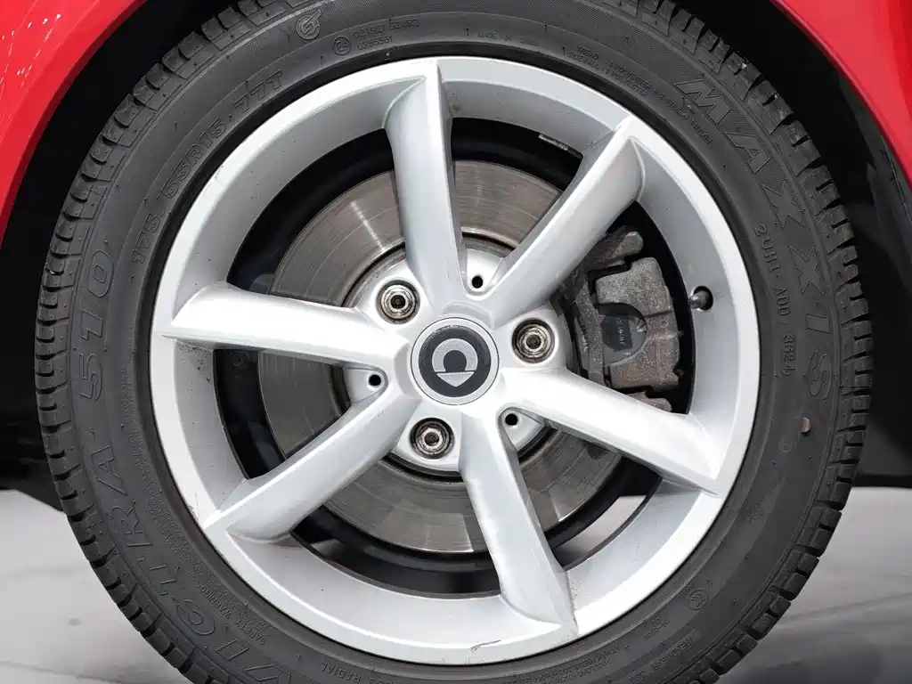 smart Smart Fortwo — миниатюра 9