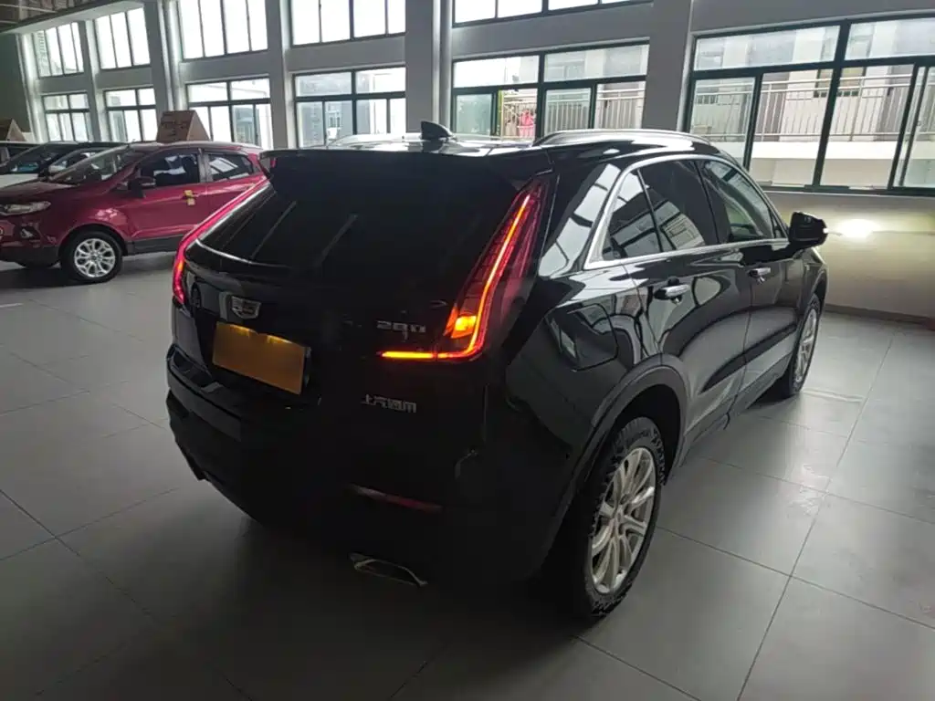 Cadillac XT4 — миниатюра 7