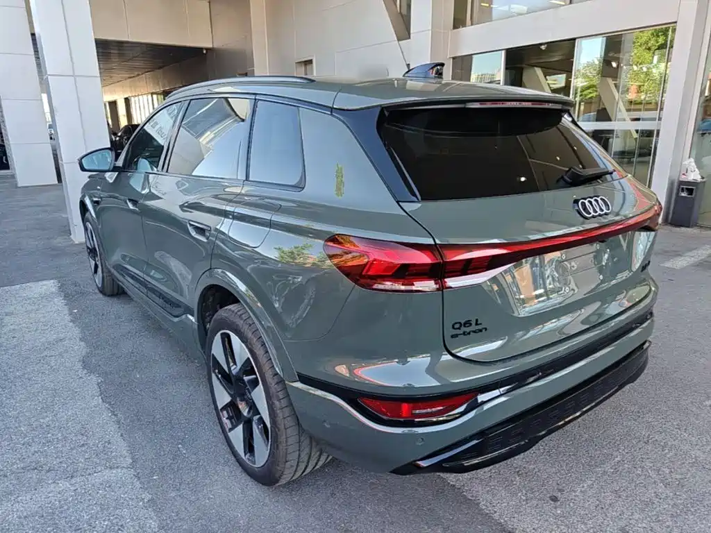 Audi AudiQ6L e-tron — миниатюра 5