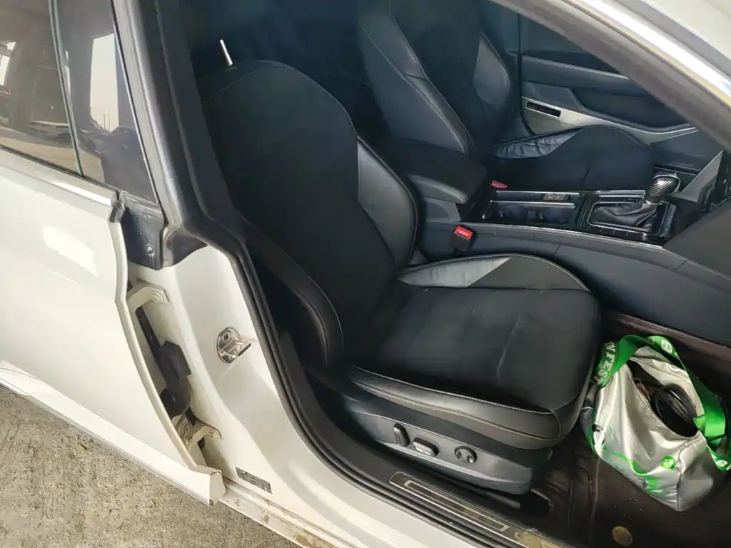Volkswagen CC — миниатюра 25