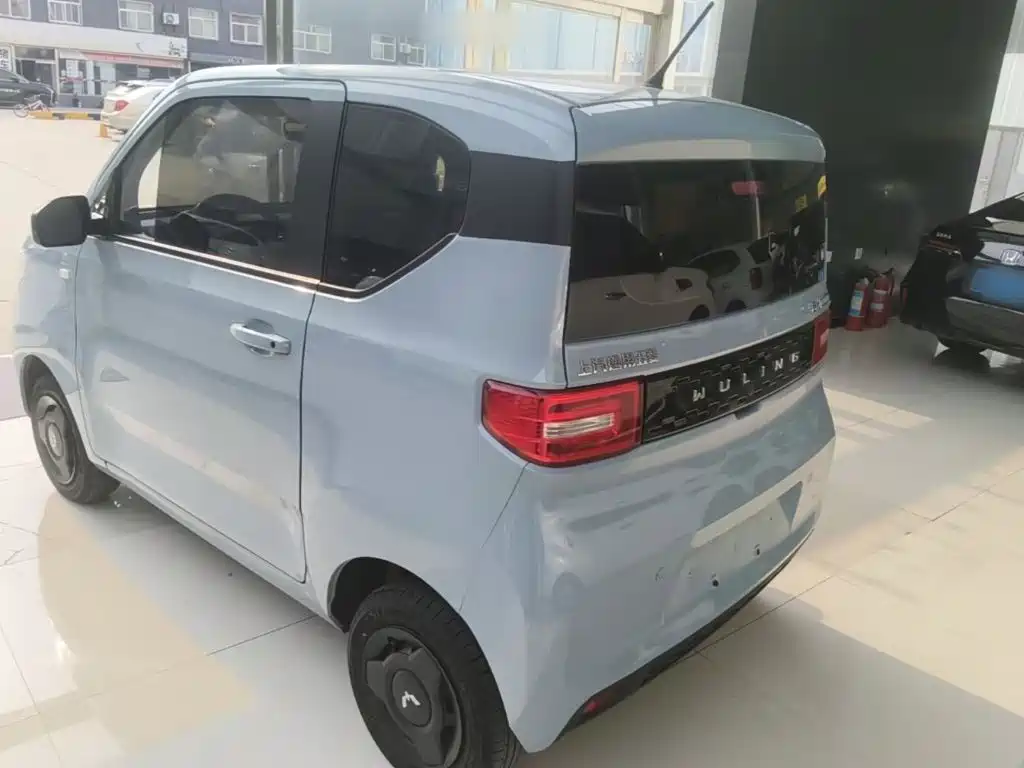 Wuling MINIEV — миниатюра 5