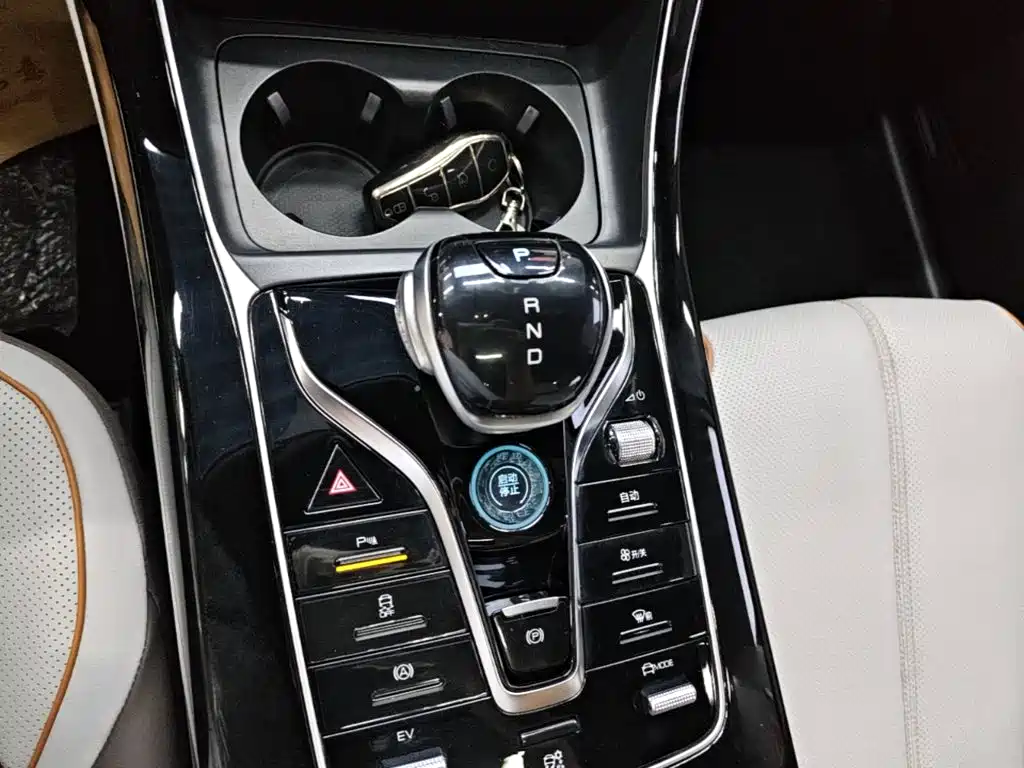 BYD Qin PLUS — миниатюра 14