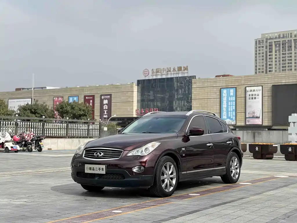 Infiniti QX50 (Import) 2013