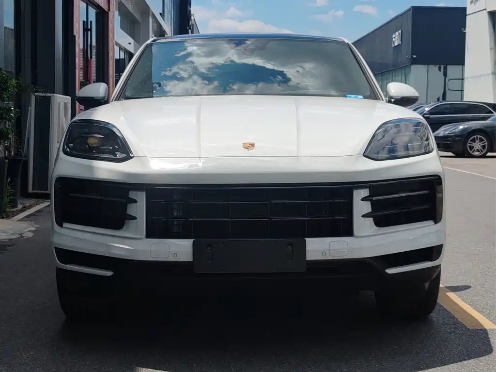 PORSCHE CAYENNE NEW ENERGY