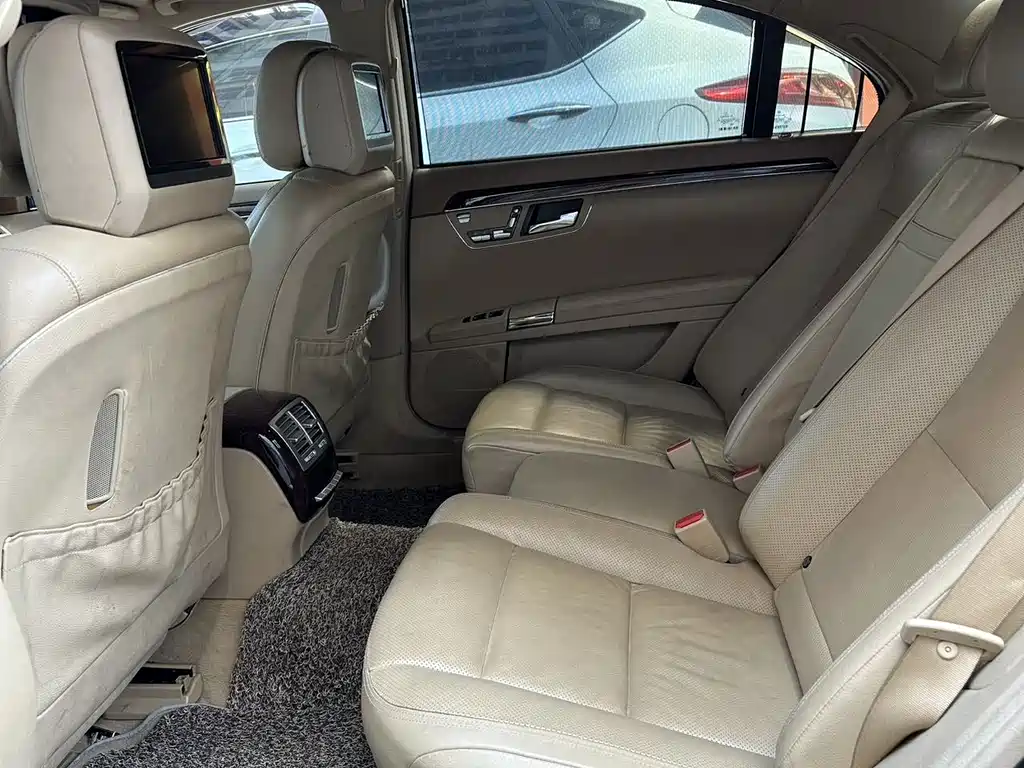 Mercedes-Benz S-Class — миниатюра 4
