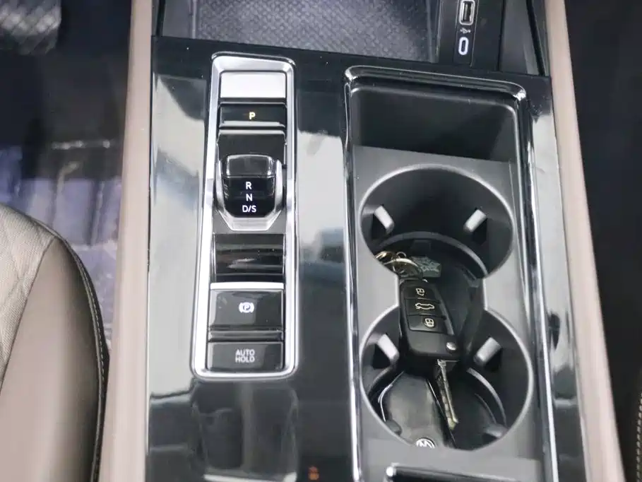 Volkswagen Viloran — миниатюра 8