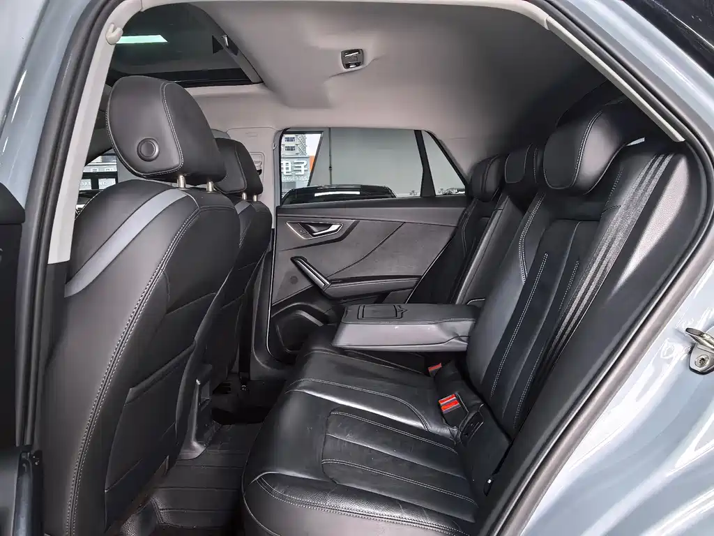 Audi Q2L — миниатюра 9