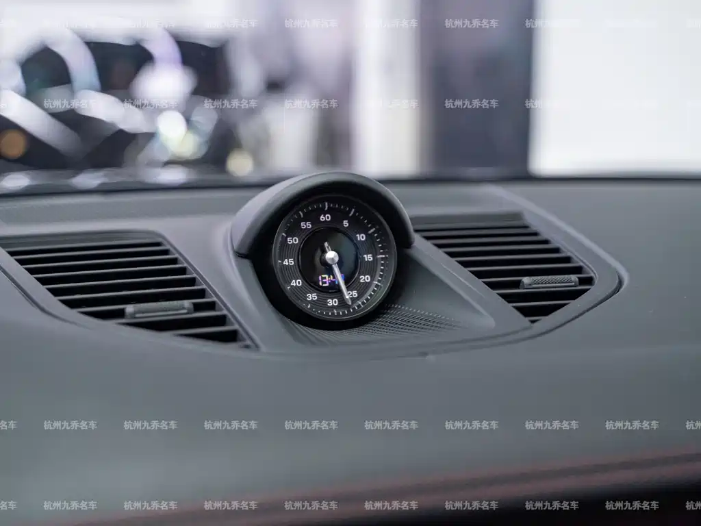 Porsche Panamera — миниатюра 31