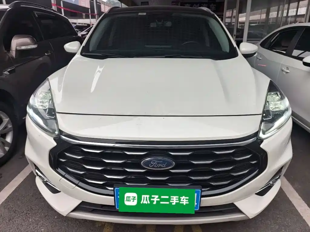Ford Escape — миниатюра 3