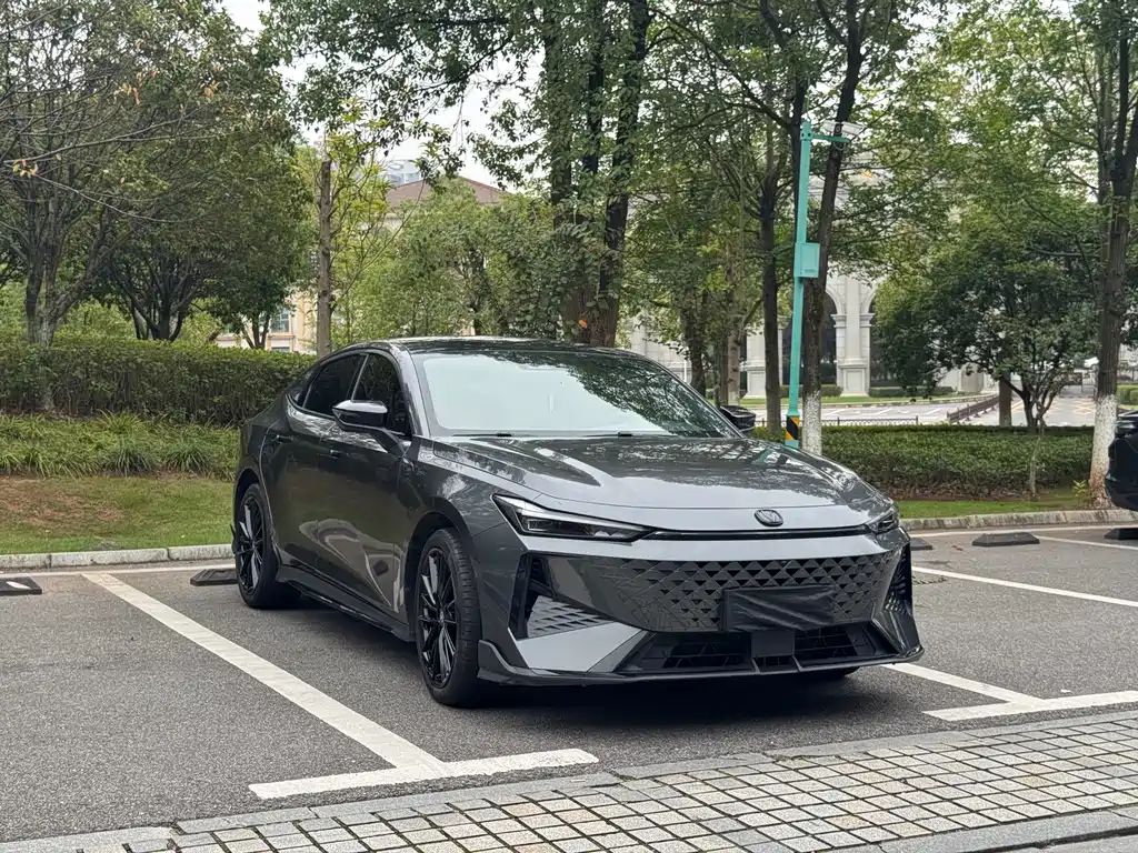 Changan UNI-V — миниатюра 3