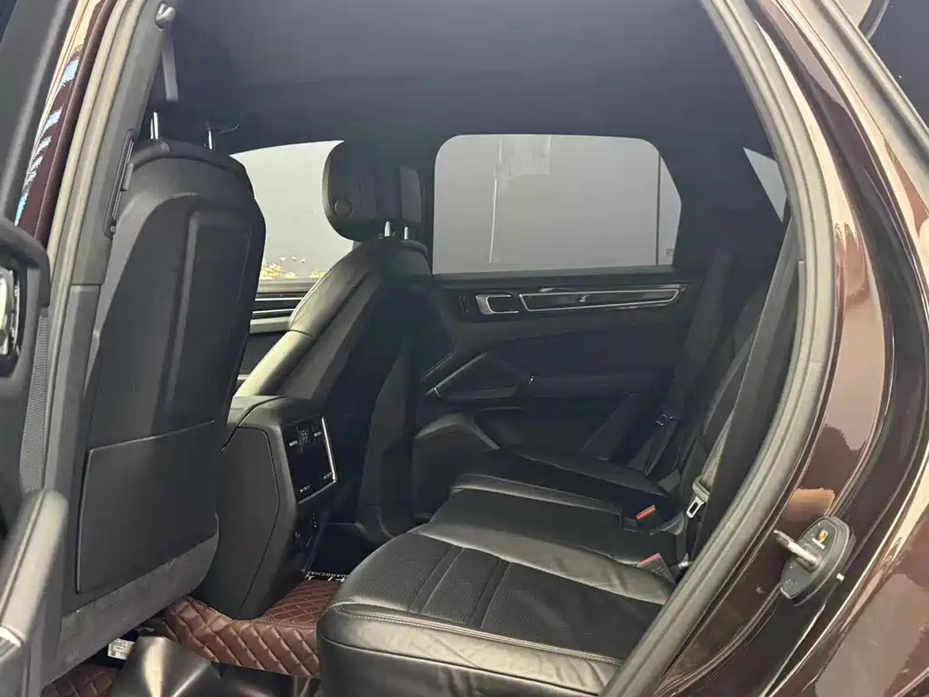 Porsche Cayenne 2019 Cayenne 3.0T
