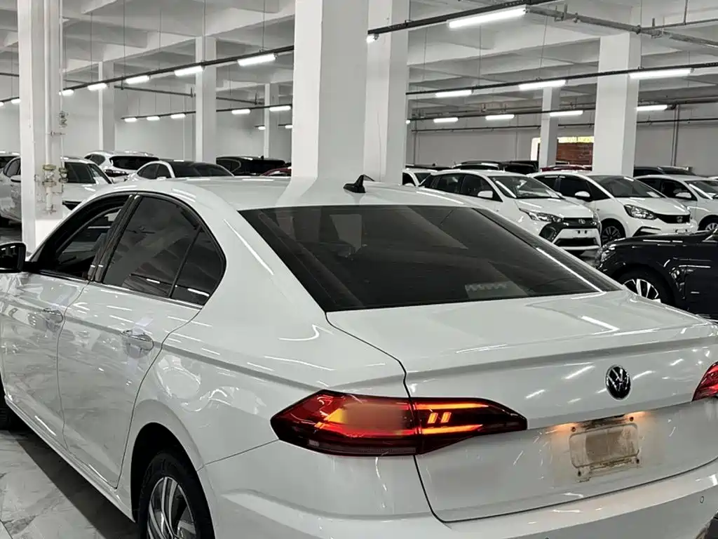Volkswagen Bora — миниатюра 10