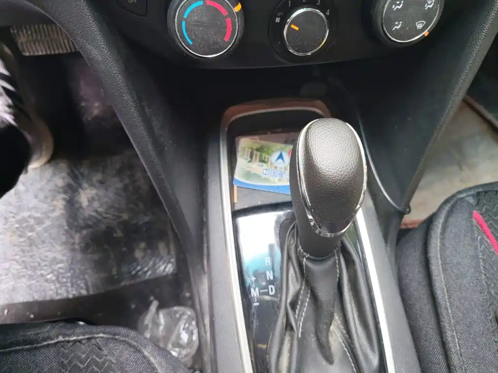 Chevrolet Cavalier — миниатюра 10