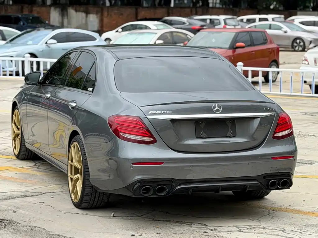 Mercedes-Benz E-Class AMG — миниатюра 13