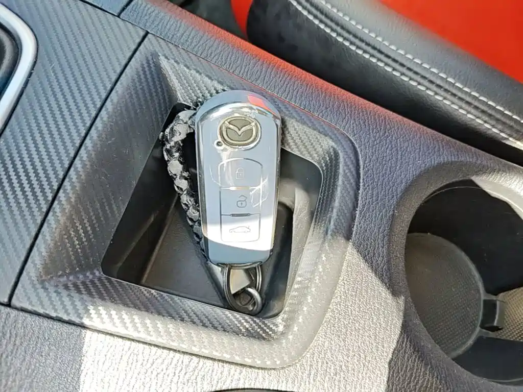 Mazda 3 Axela — миниатюра 9