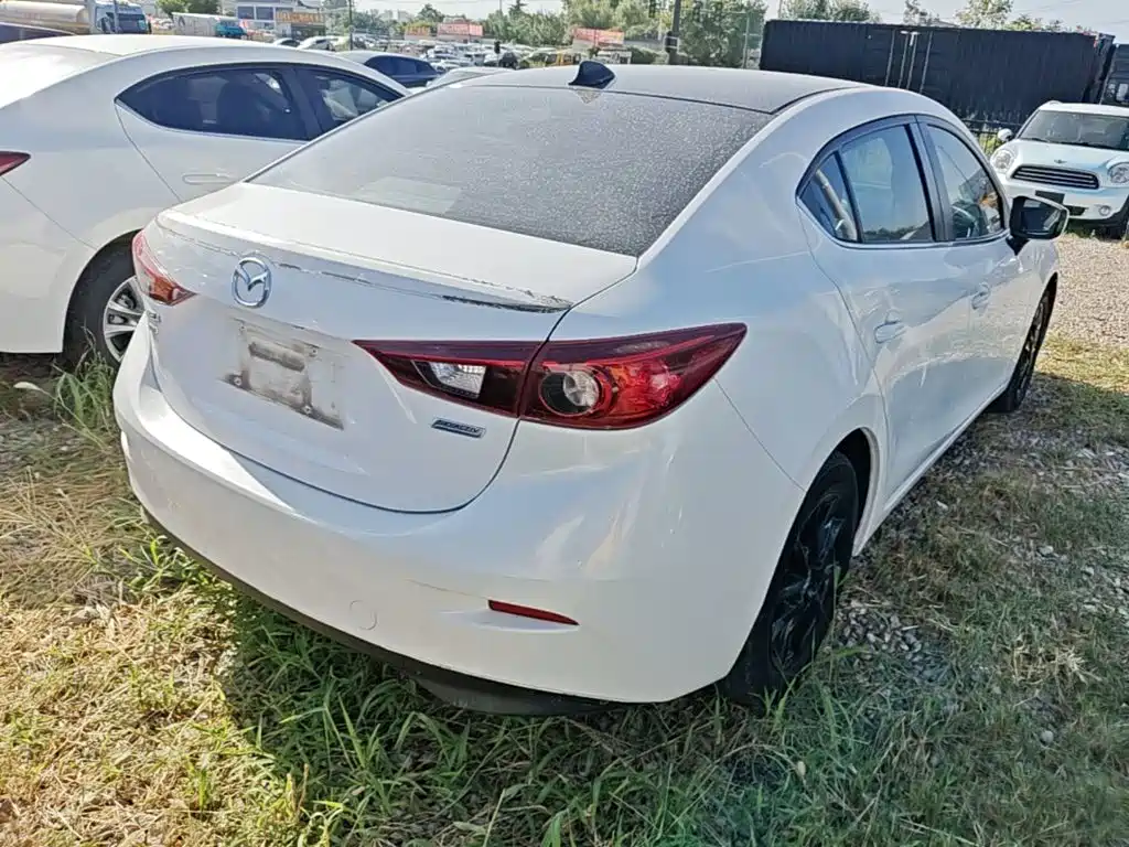 Mazda 3 Axela — миниатюра 7