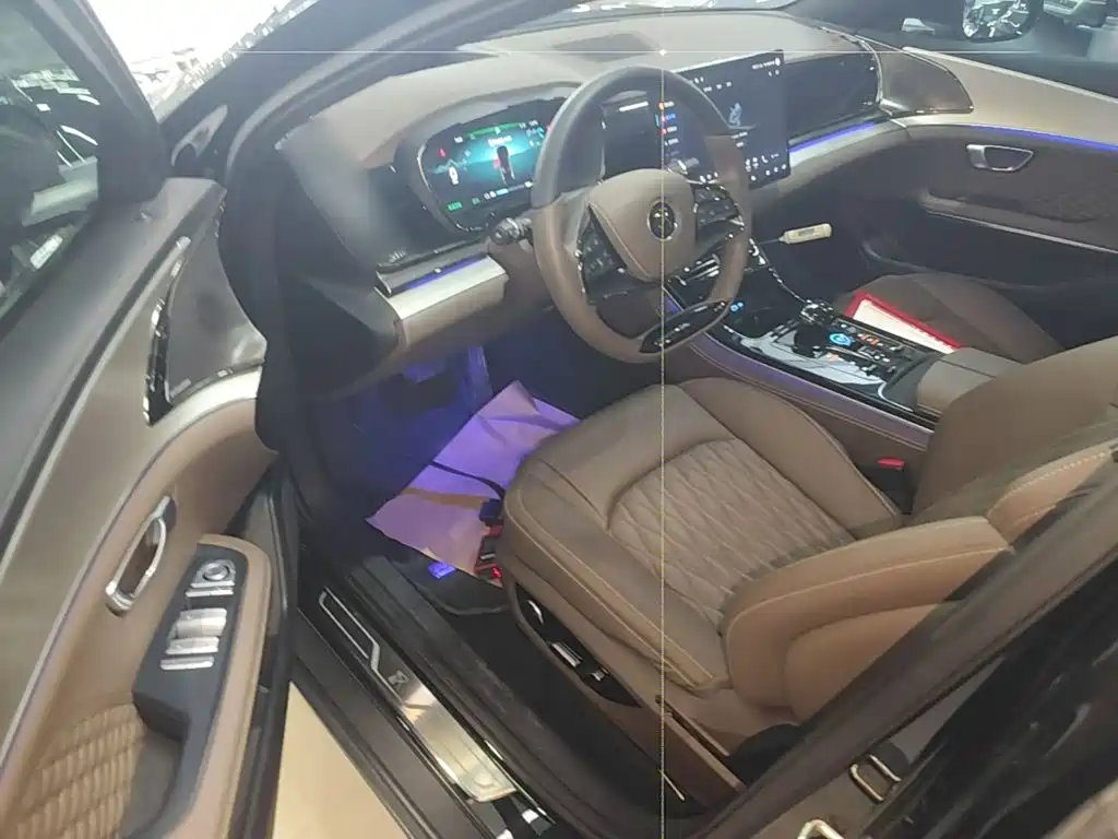 BYD Han — миниатюра 16
