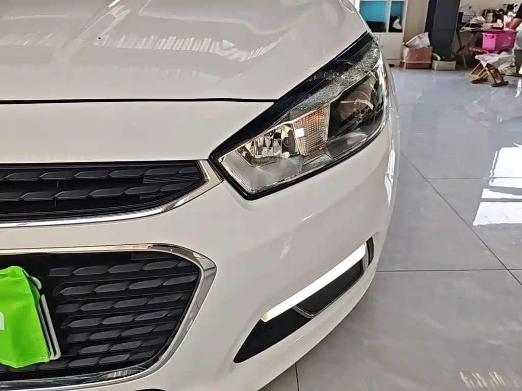 Chevrolet Cruze — миниатюра 24