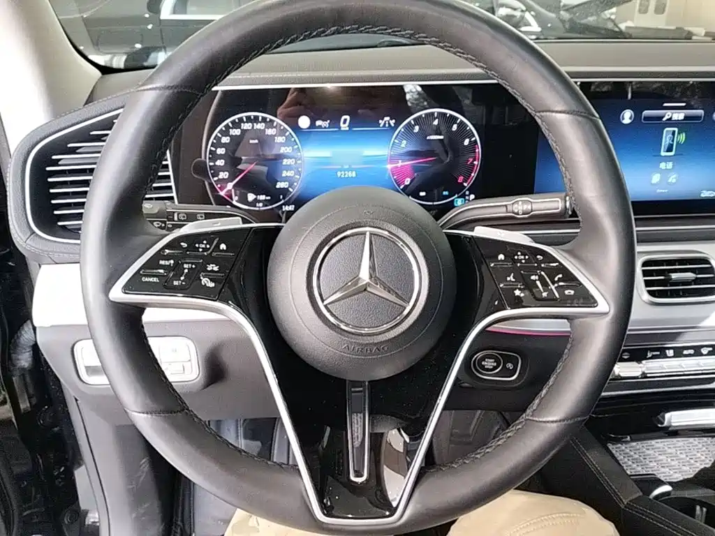 Mercedes-Benz GLE (Import) — миниатюра 11