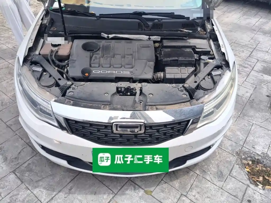 Qoros Qoros 3 — миниатюра 21