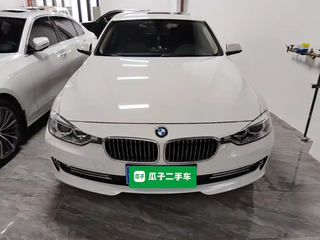 BMW 3 Series — миниатюра 3