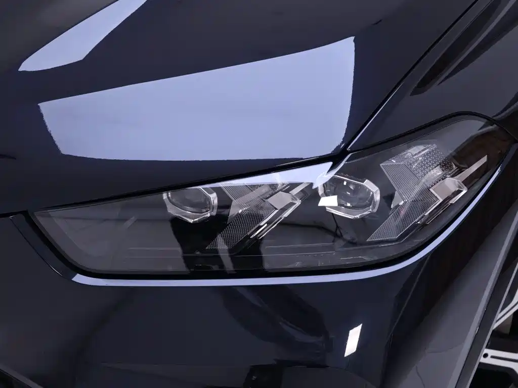 BMW X5 — миниатюра 4
