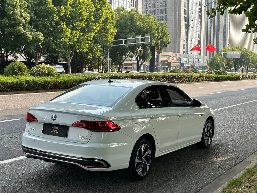 Volkswagen Bora — миниатюра 24