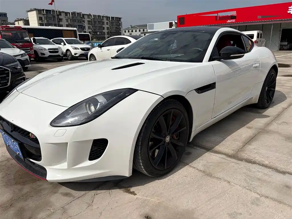 Jaguar F-TYPE 2015