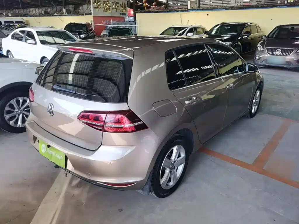 Volkswagen Golf — миниатюра 7