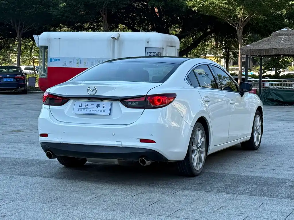Mazda Atenza — миниатюра 5
