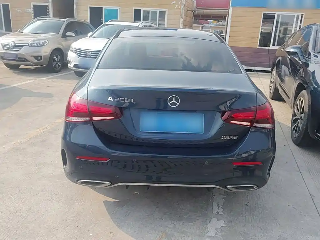 Mercedes-Benz A-Class — миниатюра 6
