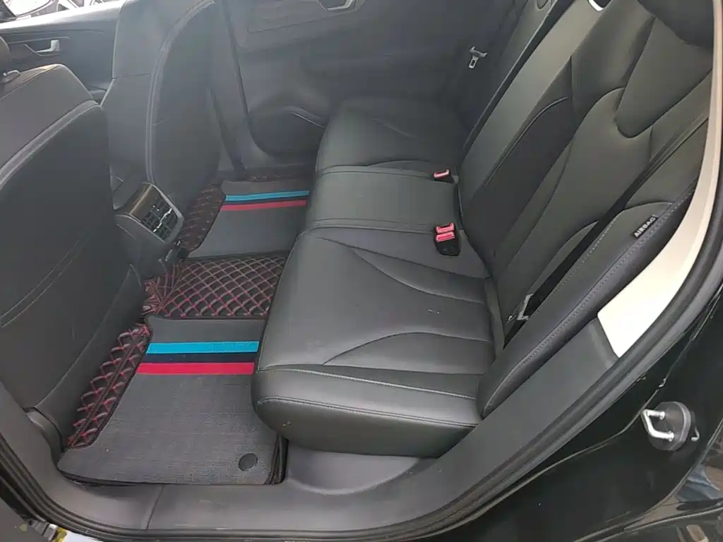 Hongqi Hongqi E-QM5 — миниатюра 17