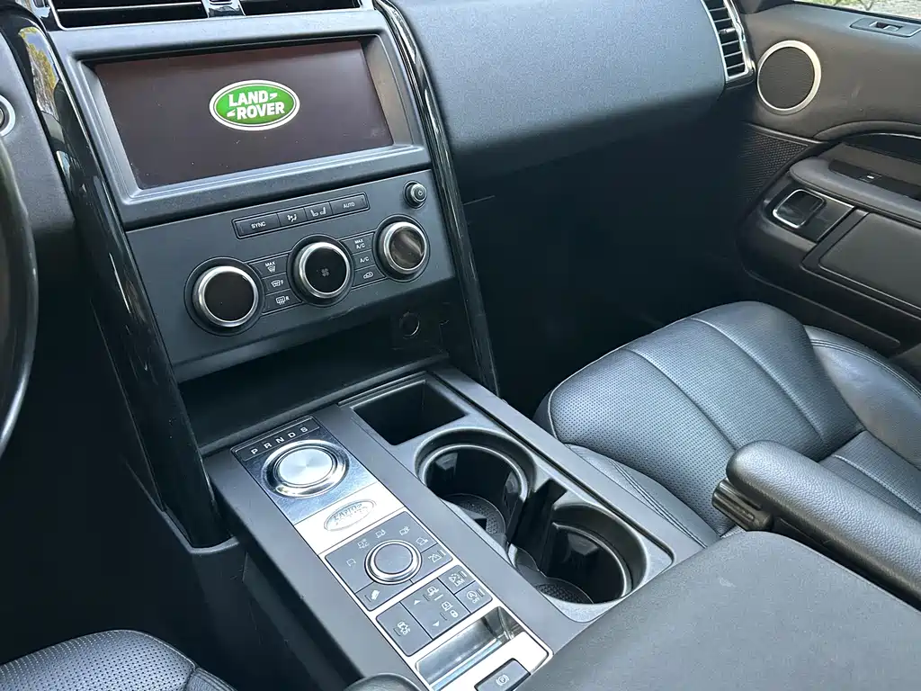 Land Rover Discovery — миниатюра 24