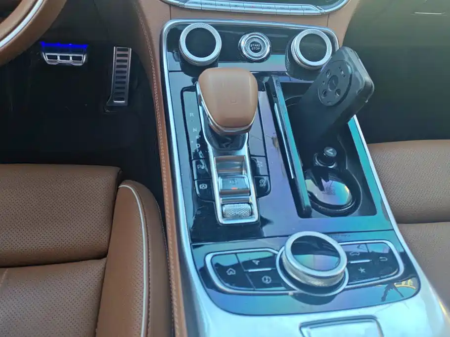 Hongqi Hongqi H9 — миниатюра 16